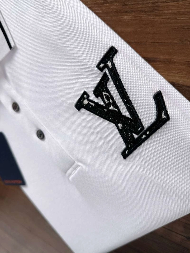 Snug Louis Vuitton T-Shirts 137252