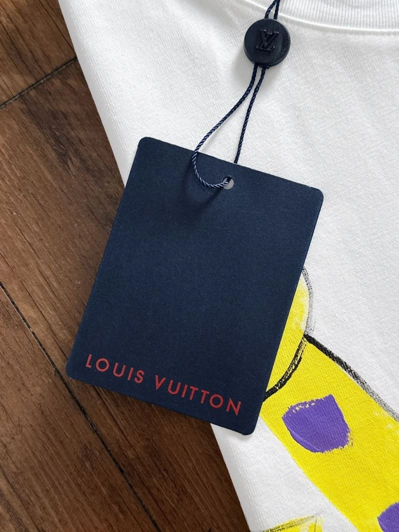 Packable Louis Vuitton T-Shirts 137246