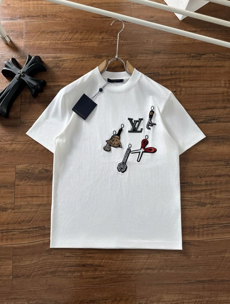 OnTrend Louis Vuitton T-Shirts 137240
