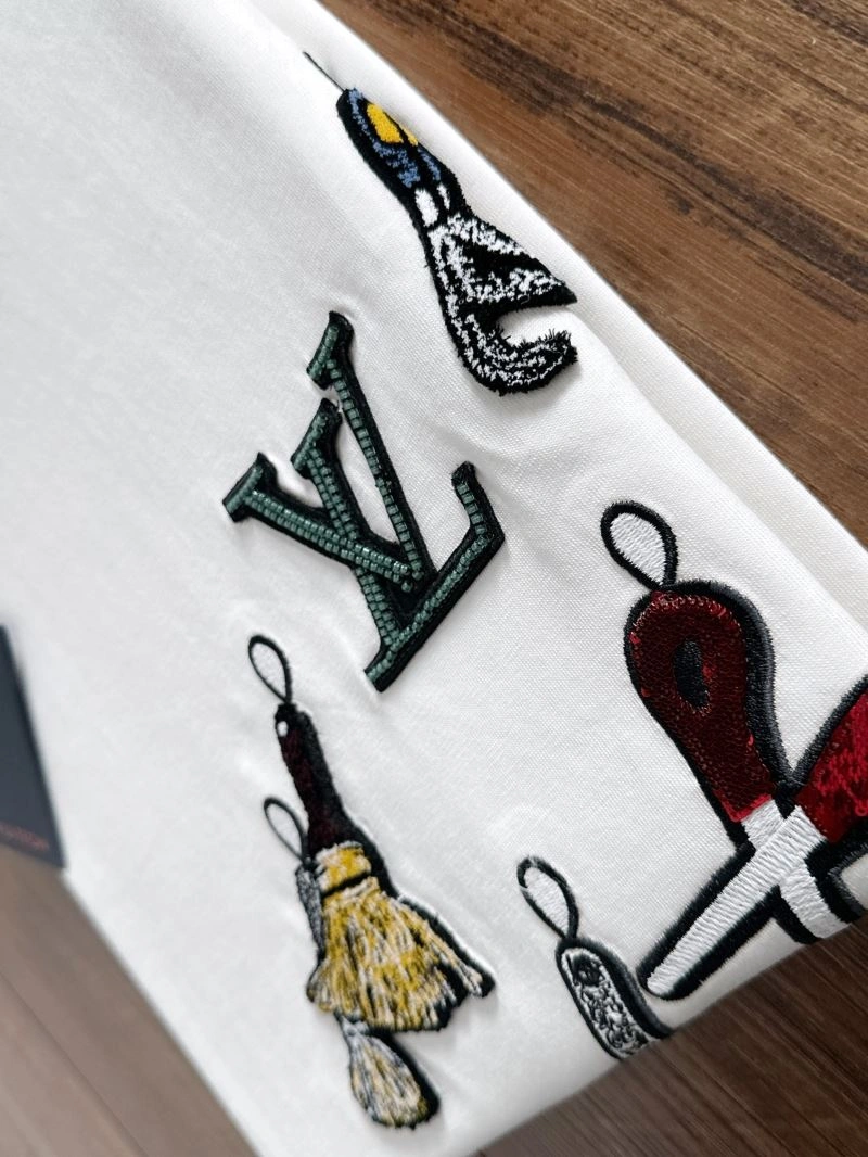 OnTrend Louis Vuitton T-Shirts 137240