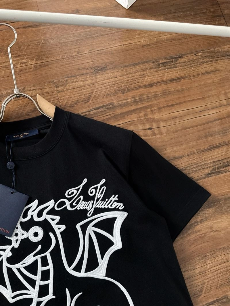Louis Vuitton T-Shirts AllSeason 137237