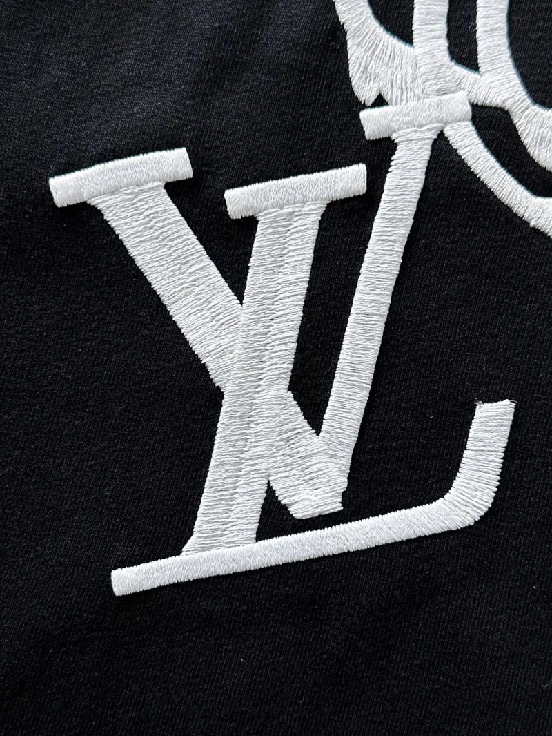 Louis Vuitton T-Shirts AllSeason 137237