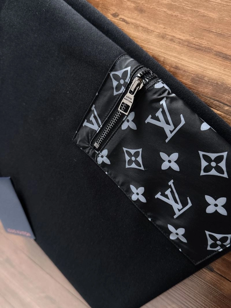 TechFriendly Louis Vuitton T-Shirts 137248