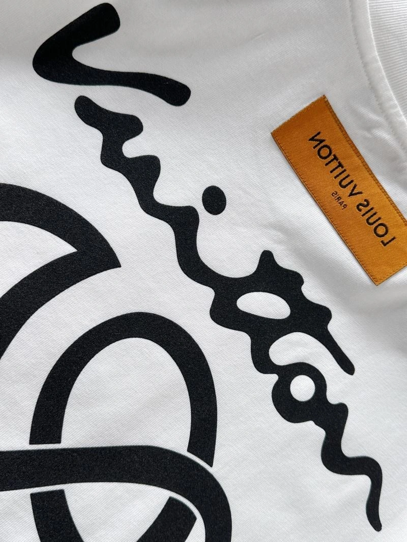 Louis Vuitton T-Shirts Seasonal 137244