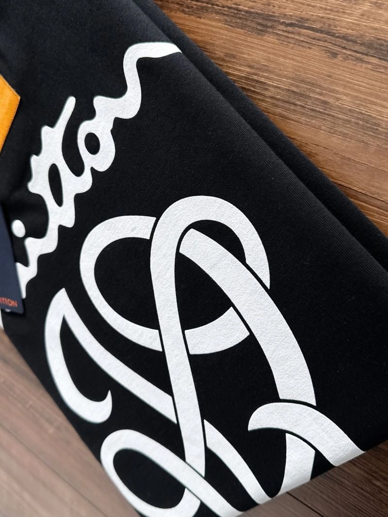 Louis Vuitton T-Shirts NewStyle 137250