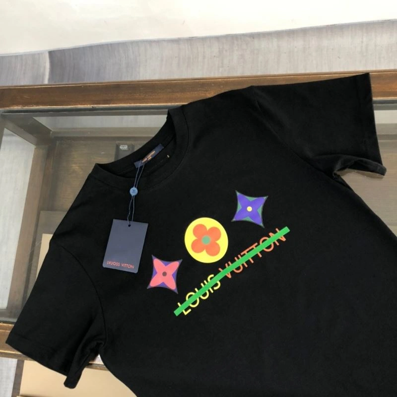 DailyWear Louis Vuitton T-Shirts 137241