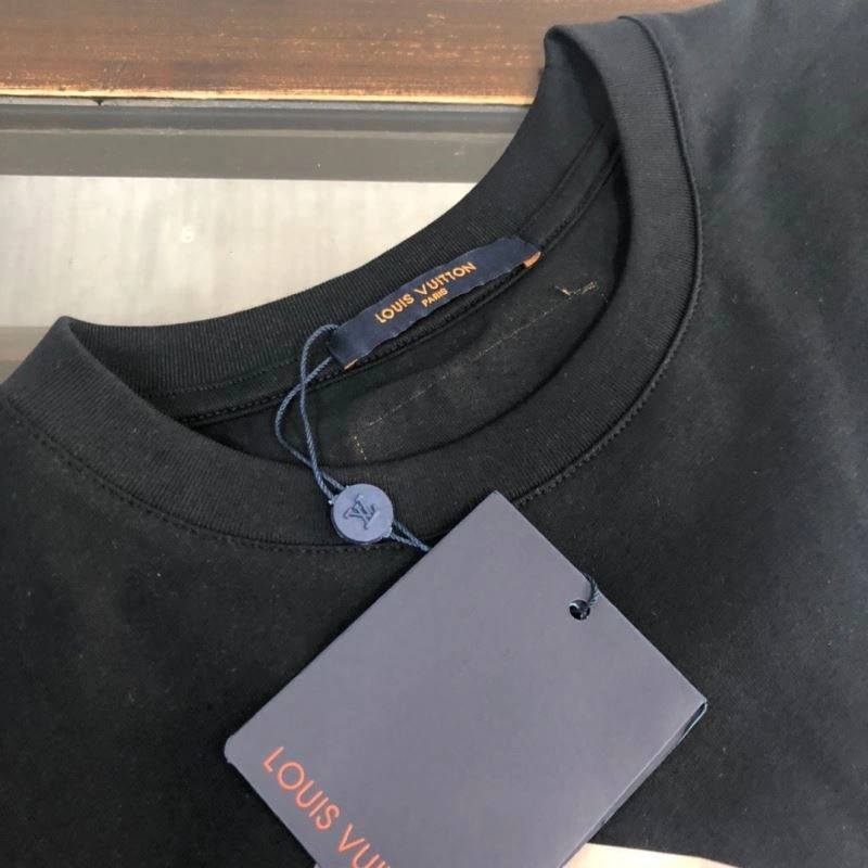 Louis Vuitton T-Shirts Durable 137238