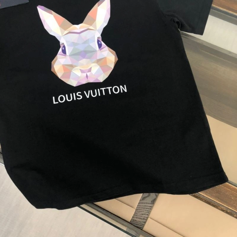 Louis Vuitton T-Shirts Durable 137238