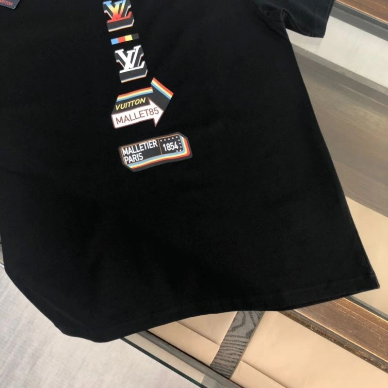 Louis Vuitton T-Shirts Stretchable 137258
