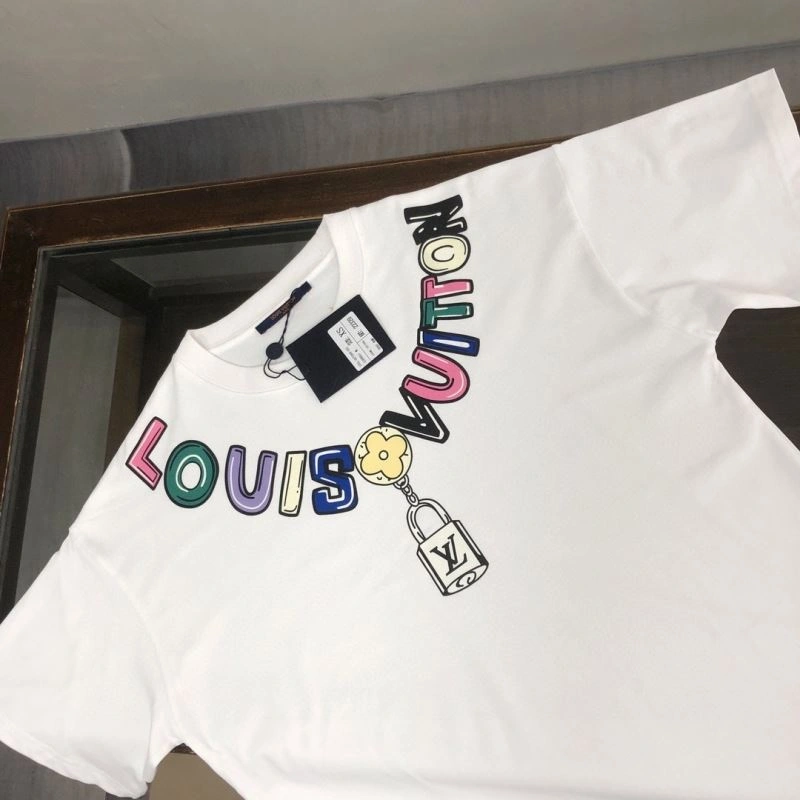 Louis Vuitton T-Shirts Fashionable 137230