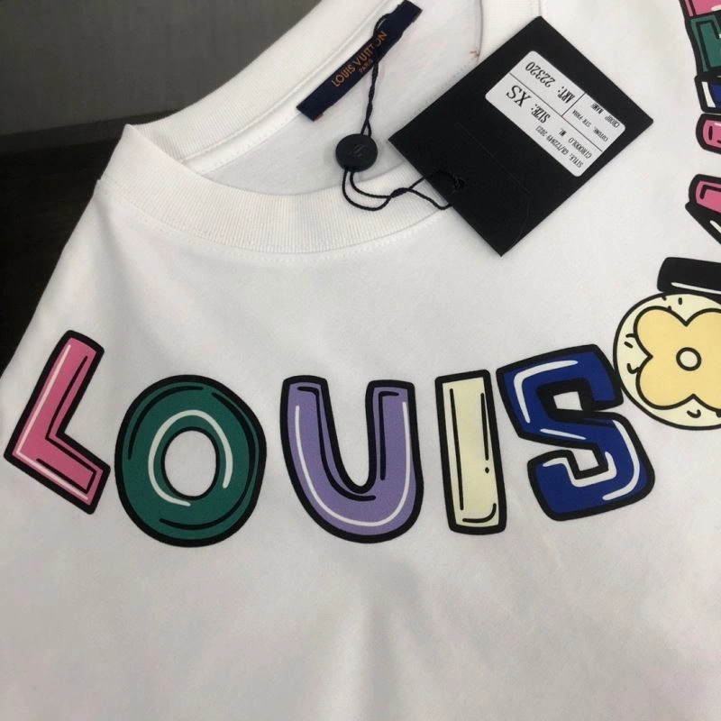 Louis Vuitton T-Shirts Fashionable 137230