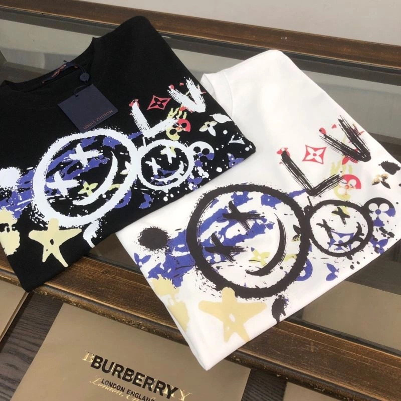 ComfortFit Louis Vuitton T-Shirts 137224