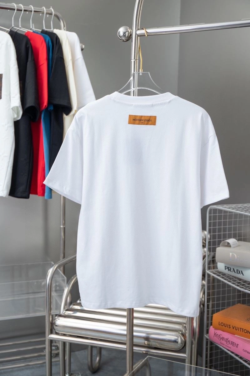 Durable Louis Vuitton T-Shirts 137225