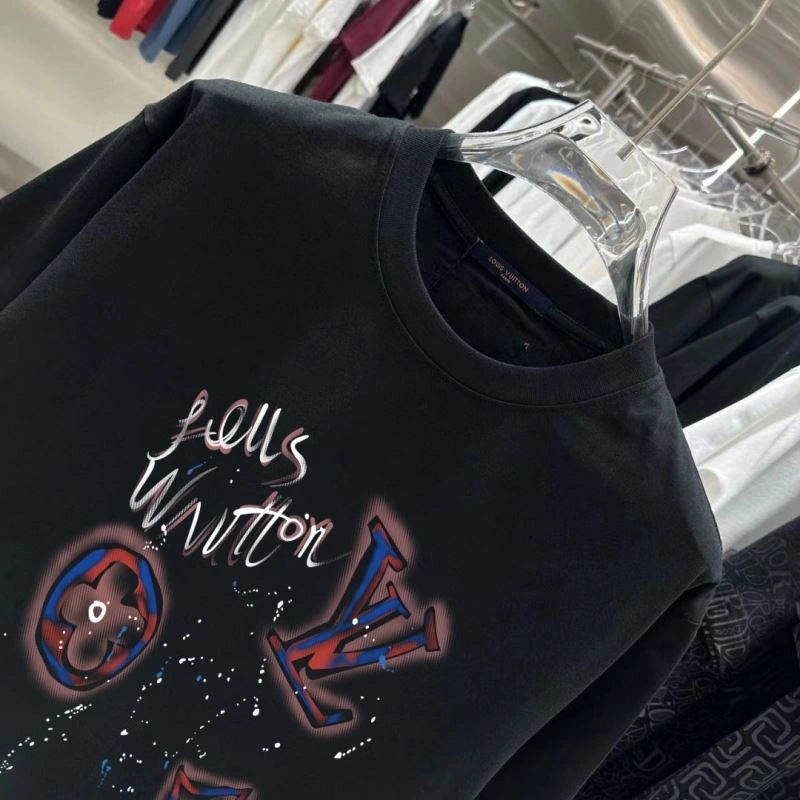 WrinkleFree Louis Vuitton T-Shirts 137229