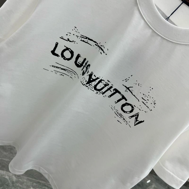 Louis Vuitton T-Shirts TimelessDesign 137226