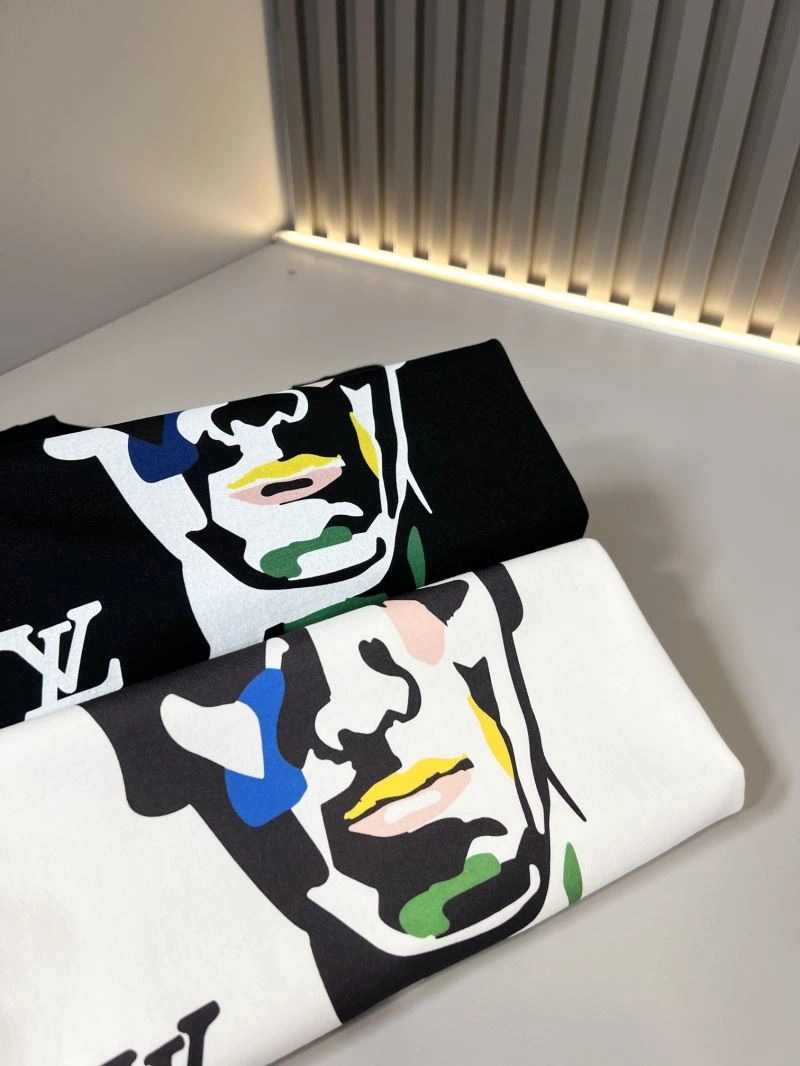 Louis Vuitton T-Shirts Refined 137223