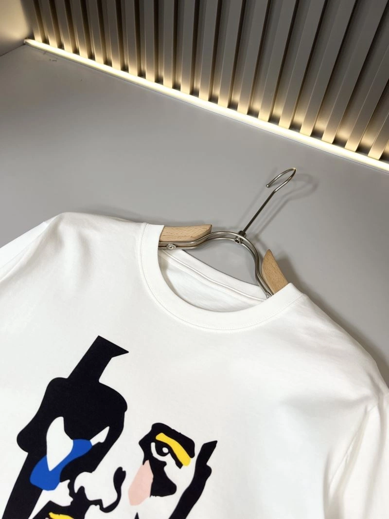 Louis Vuitton T-Shirts Refined 137223