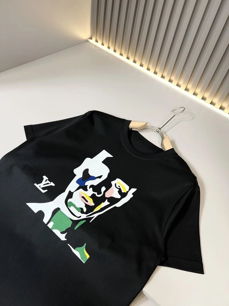 Louis Vuitton T-Shirts Unisex 137219