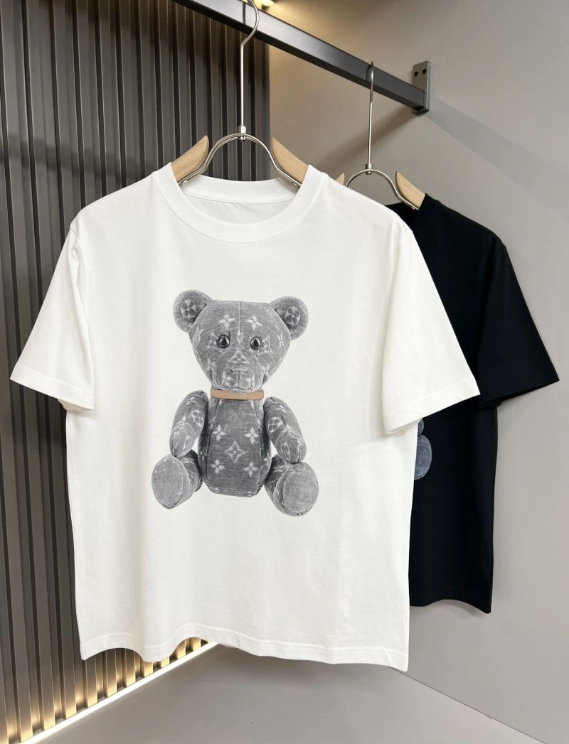 Louis Vuitton T-Shirts Functional 137218