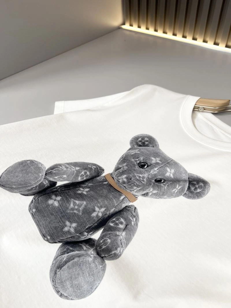 Louis Vuitton T-Shirts Functional 137218
