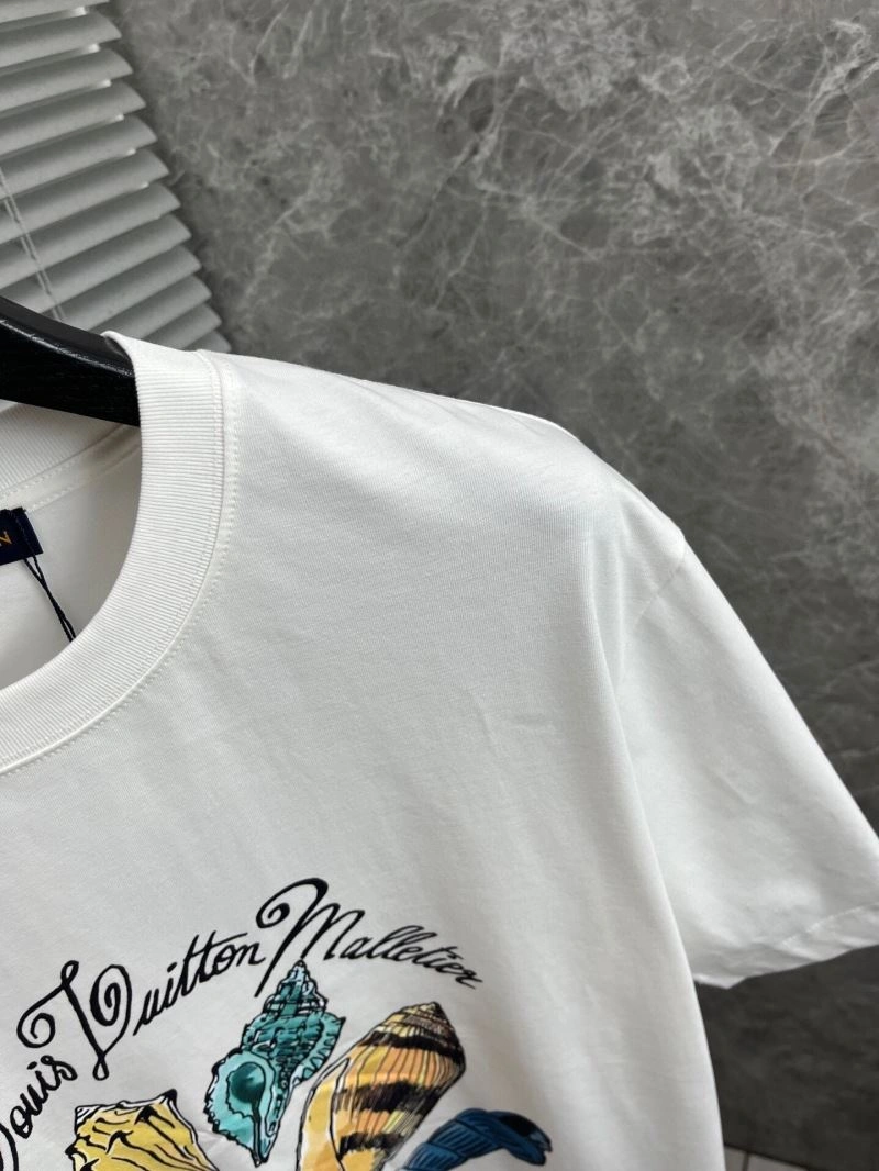Stretchable Louis Vuitton T-Shirts 137216