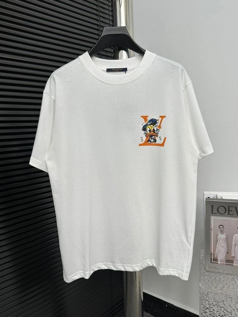 Contemporary Louis Vuitton T-Shirts 137202