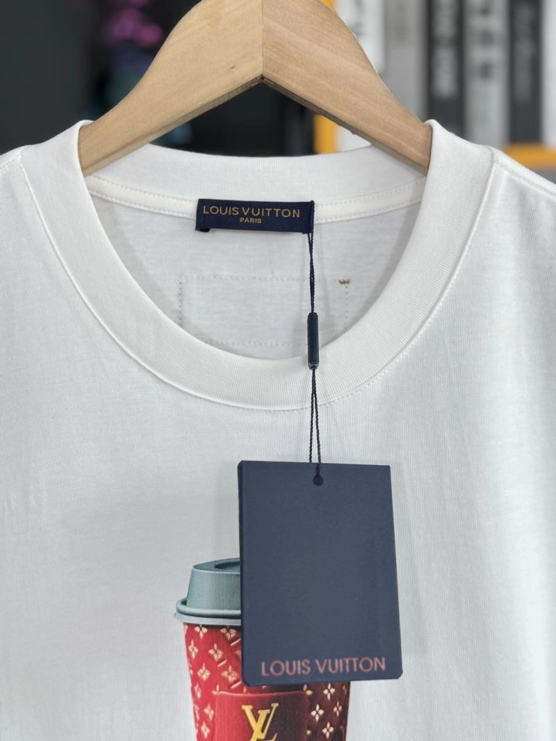 Louis Vuitton T-Shirts ZipUp 137212