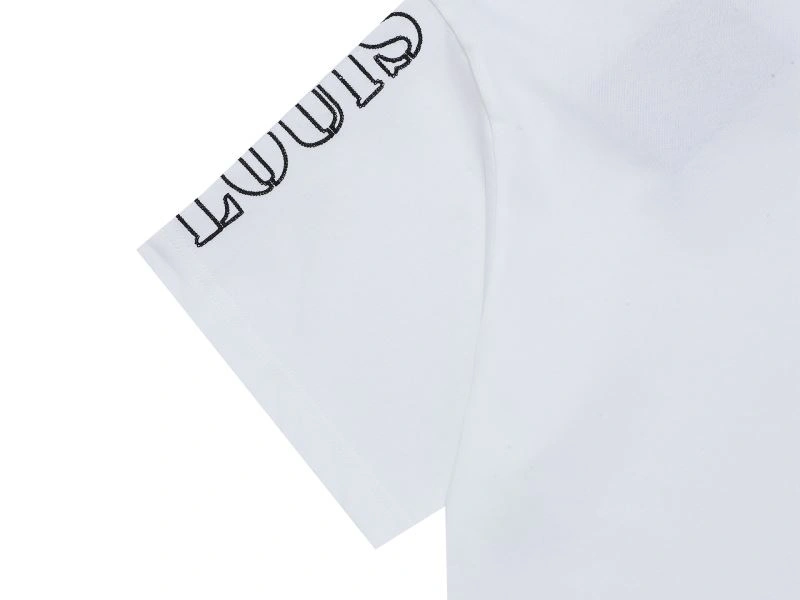 Louis Vuitton T-Shirts UrbanChic 137210
