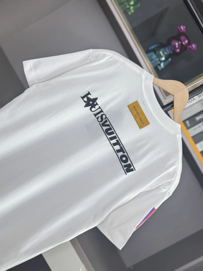 Louis Vuitton T-Shirts EyeCatching 137189