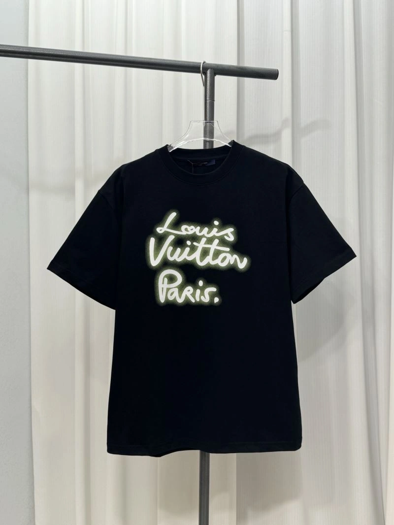 Louis Vuitton T-Shirts Unisex 137194