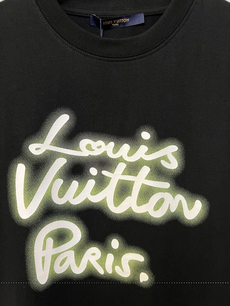 Louis Vuitton T-Shirts Unisex 137194