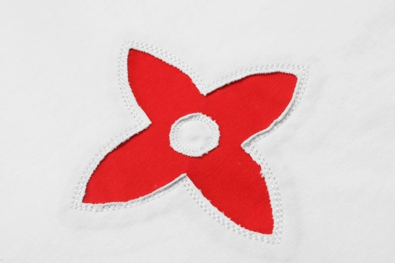 Louis Vuitton T-Shirts EyeCatching 137195