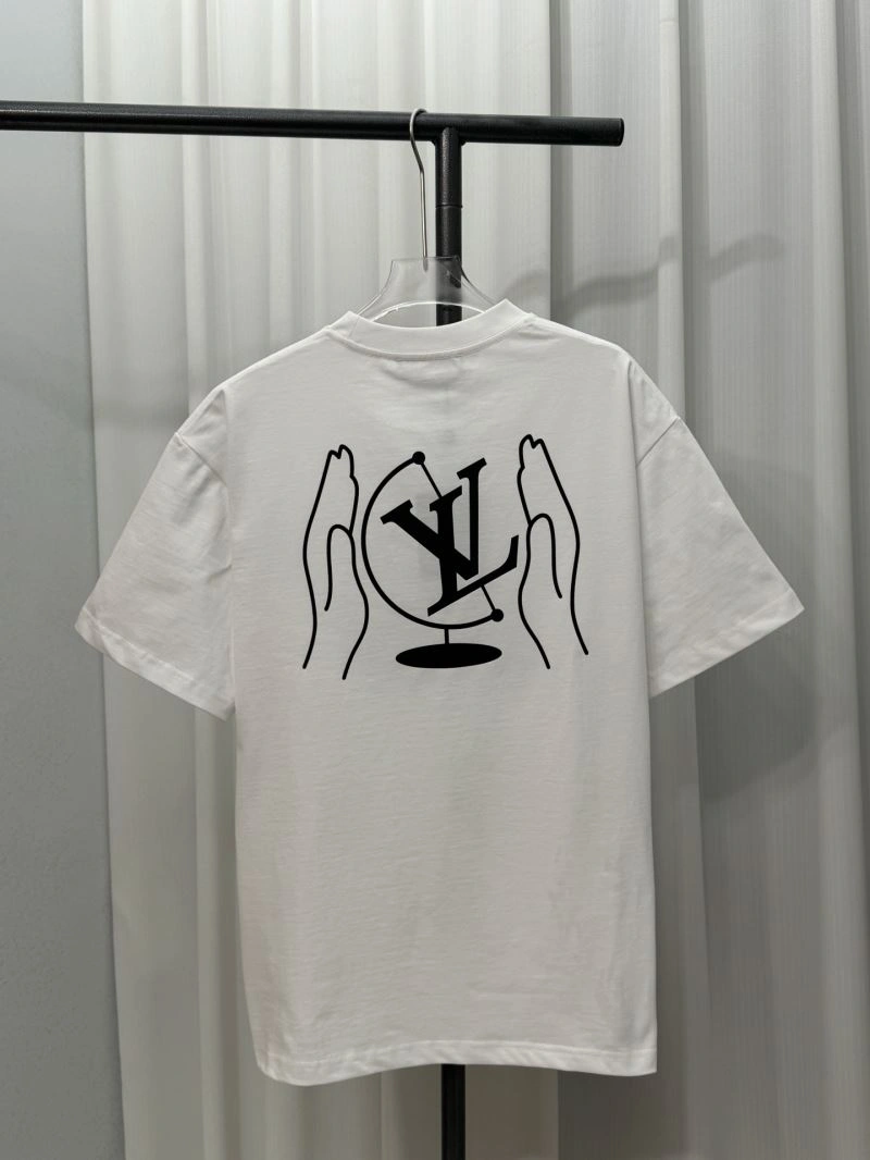 Louis Vuitton T-Shirts MoistureWicking 137201
