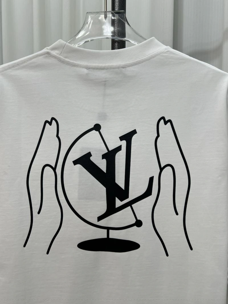 Louis Vuitton T-Shirts MoistureWicking 137201