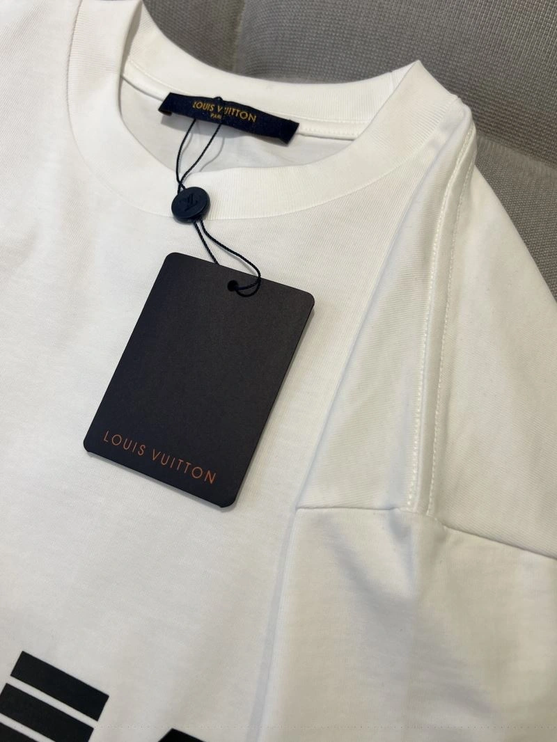 Louis Vuitton T-Shirts MoistureWicking 137201