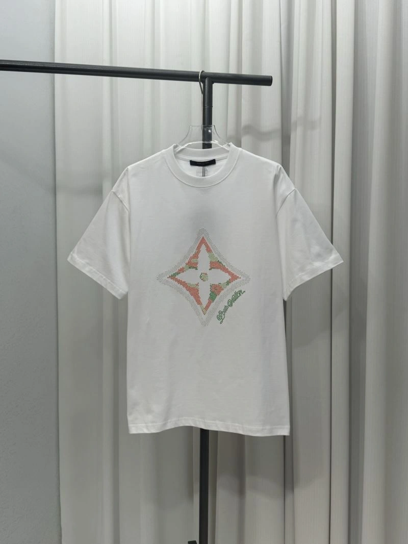 SoftTouch Louis Vuitton T-Shirts 137187