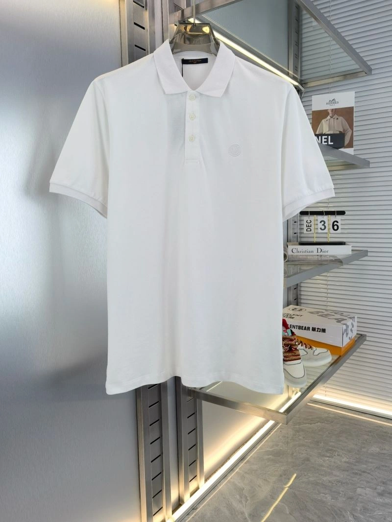 Lightweight Louis Vuitton T-Shirts 137188