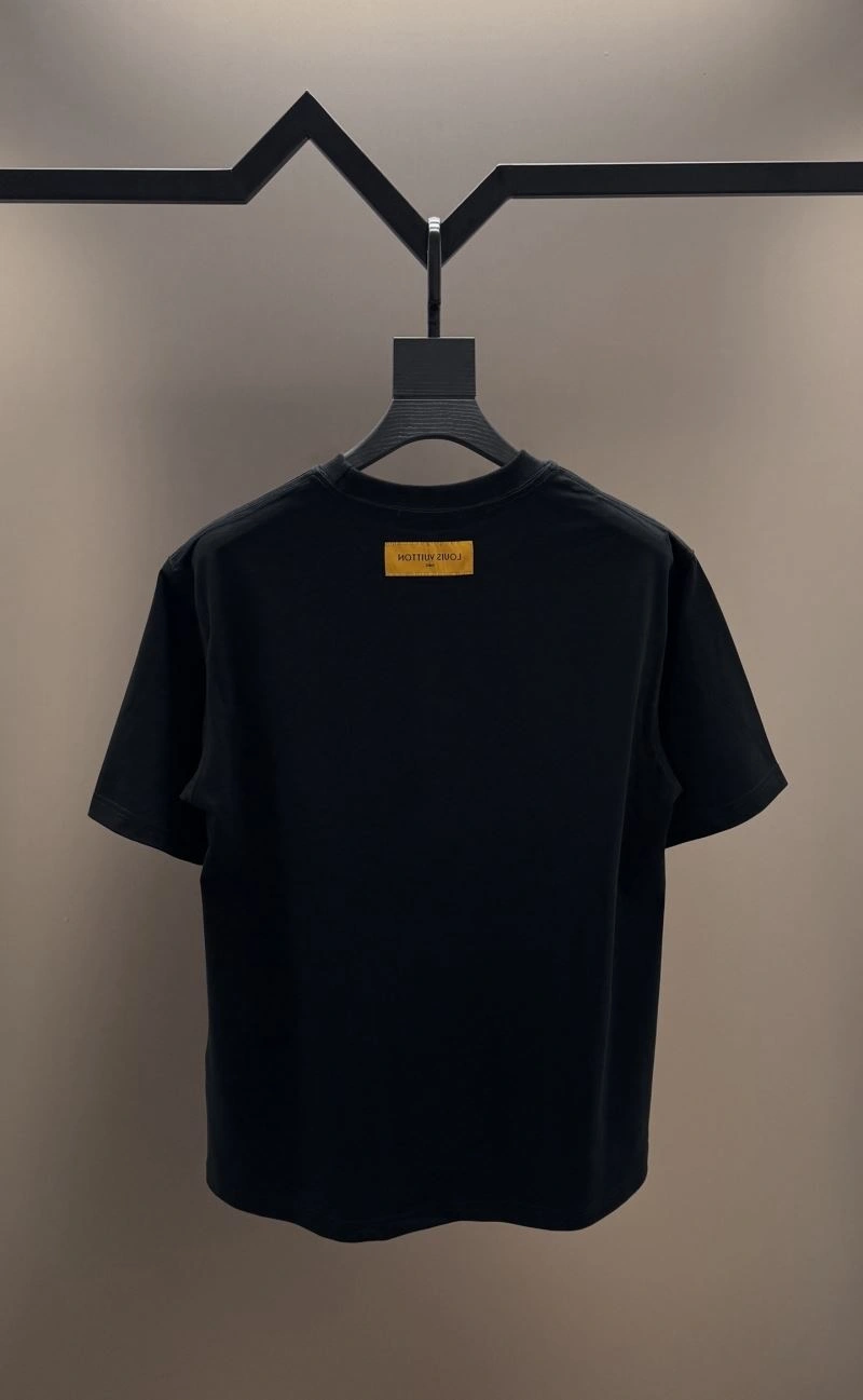 Louis Vuitton T-Shirts Vibrant 137179