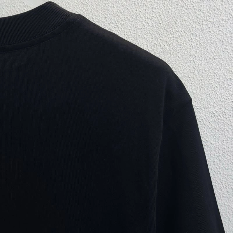 Louis Vuitton T-Shirts GoAnywhere 137178