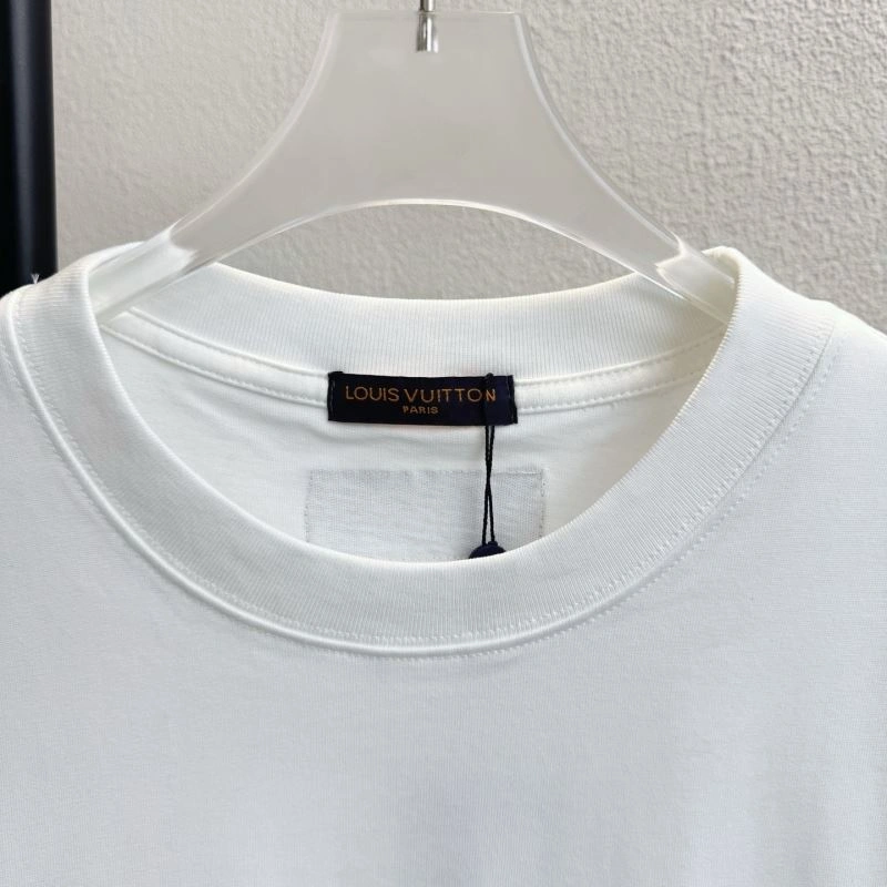 Louis Vuitton T-Shirts GoAnywhere 137178