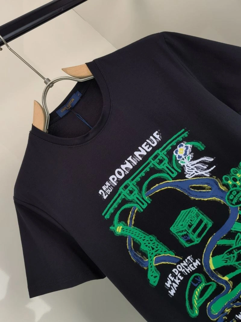 Louis Vuitton T-Shirts Comfortable 137172
