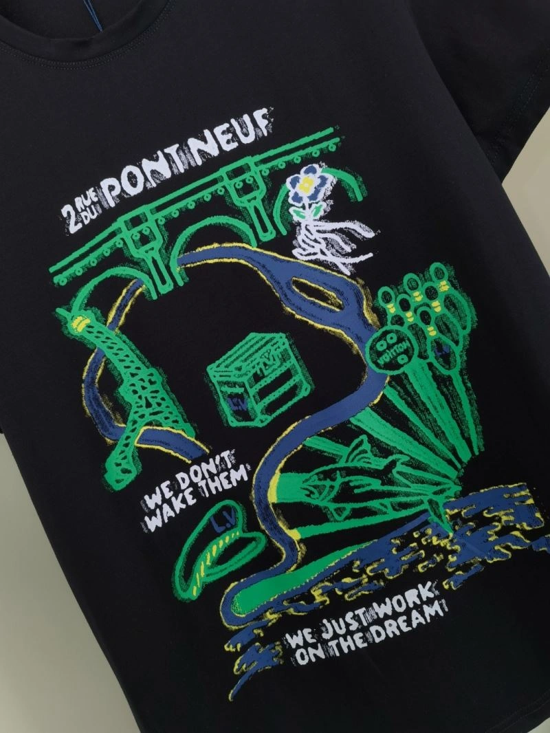 Louis Vuitton T-Shirts Comfortable 137172