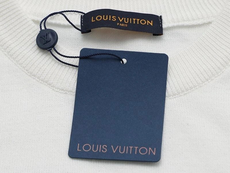 Upgraded Louis Vuitton T-Shirts 137152