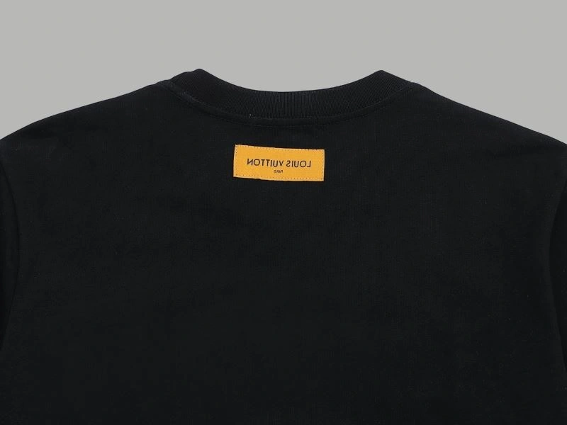 Louis Vuitton T-Shirts RelaxedFit 137156