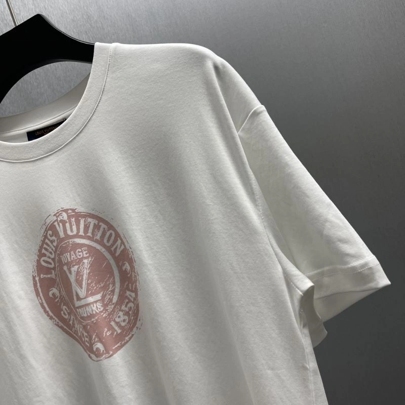 Louis Vuitton T-Shirts Flexible 137170