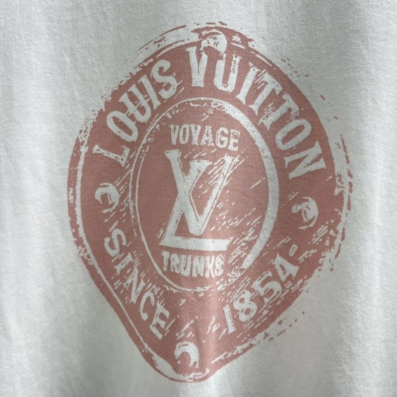 Louis Vuitton T-Shirts Flexible 137170