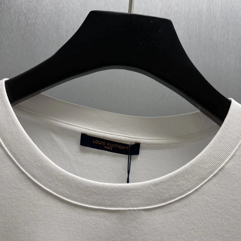 OnTrend Louis Vuitton T-Shirts 137145