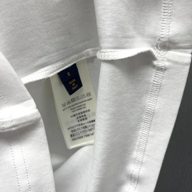 OnTrend Louis Vuitton T-Shirts 137145