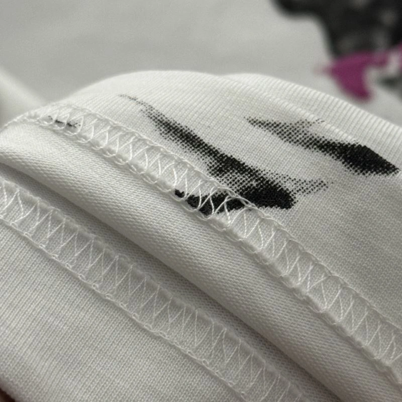 Louis Vuitton T-Shirts Sophisticated 137157