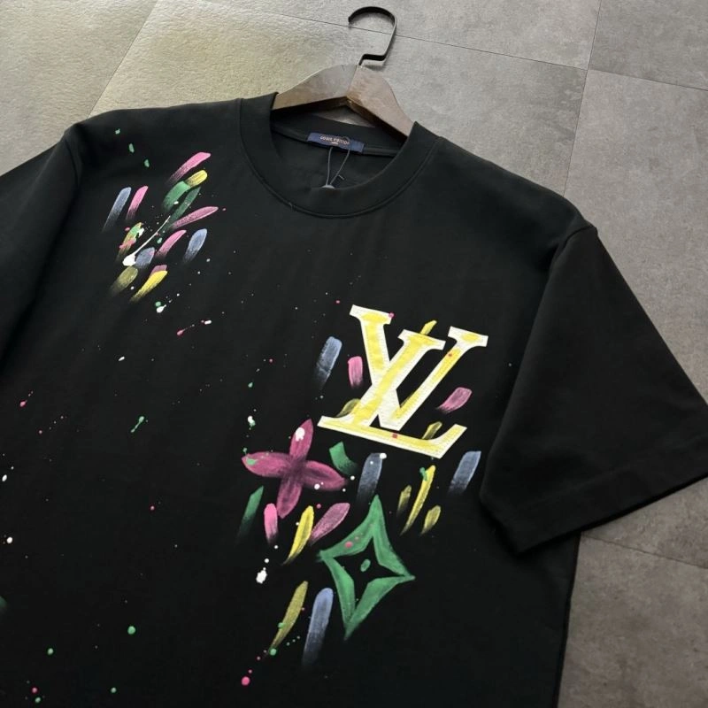 Louis Vuitton T-Shirts OdorResistant 137149